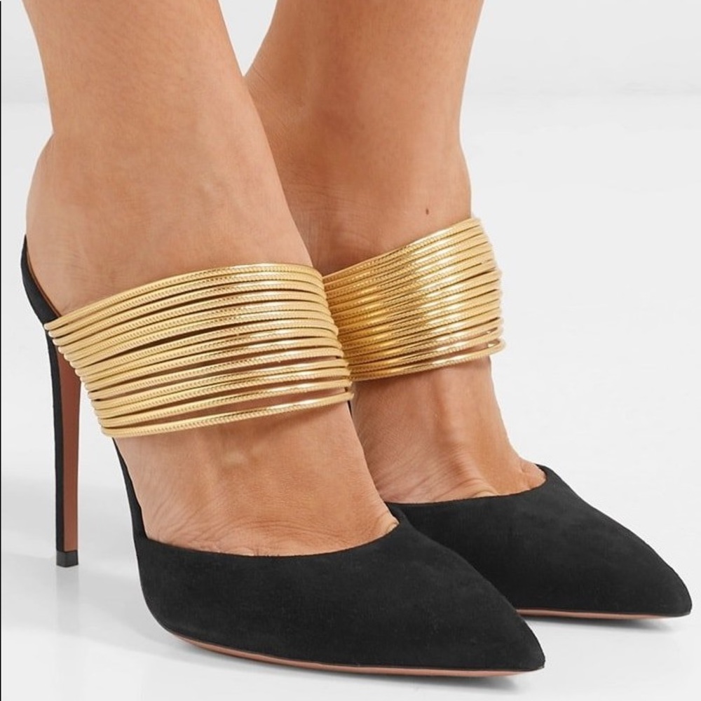 NWT! Aquazzura black suede sz 6, 4” pumps with gold straps